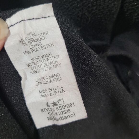 Sarah la Size Medium Black Deep V Cold Shoulder Chic Long Sleeve Dress - Picture 6 of 9